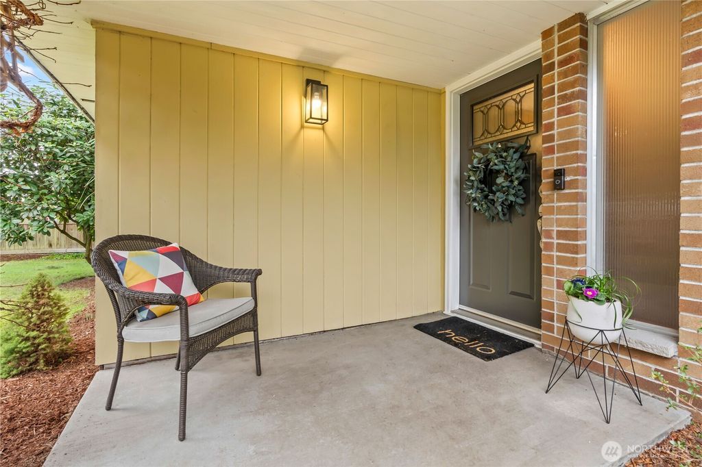 Photo of 20805 120th Place SE, Kent, WA 98031 (MLS # 2340797)