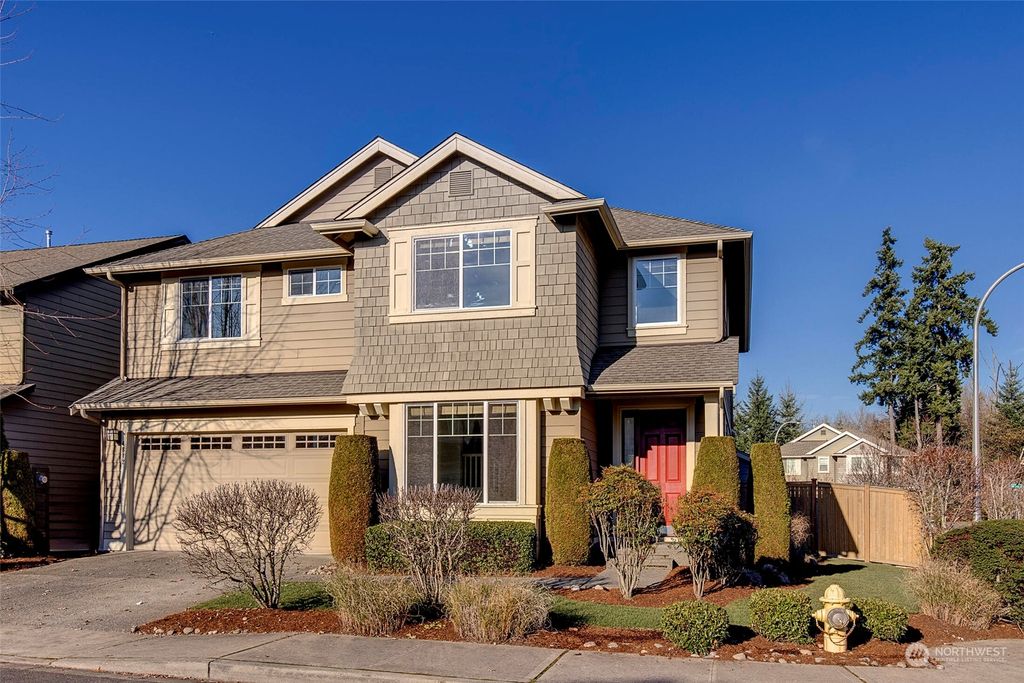 Photo of 4812 NE 2nd Place, Renton, WA 98059 (MLS # 2182978)