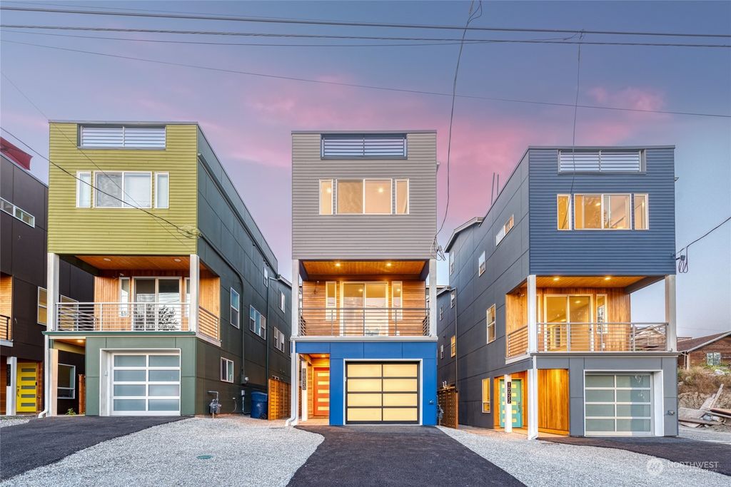 Photo of 10020 21st Avenue SW, Seattle, WA 98146 (MLS # 2190385)