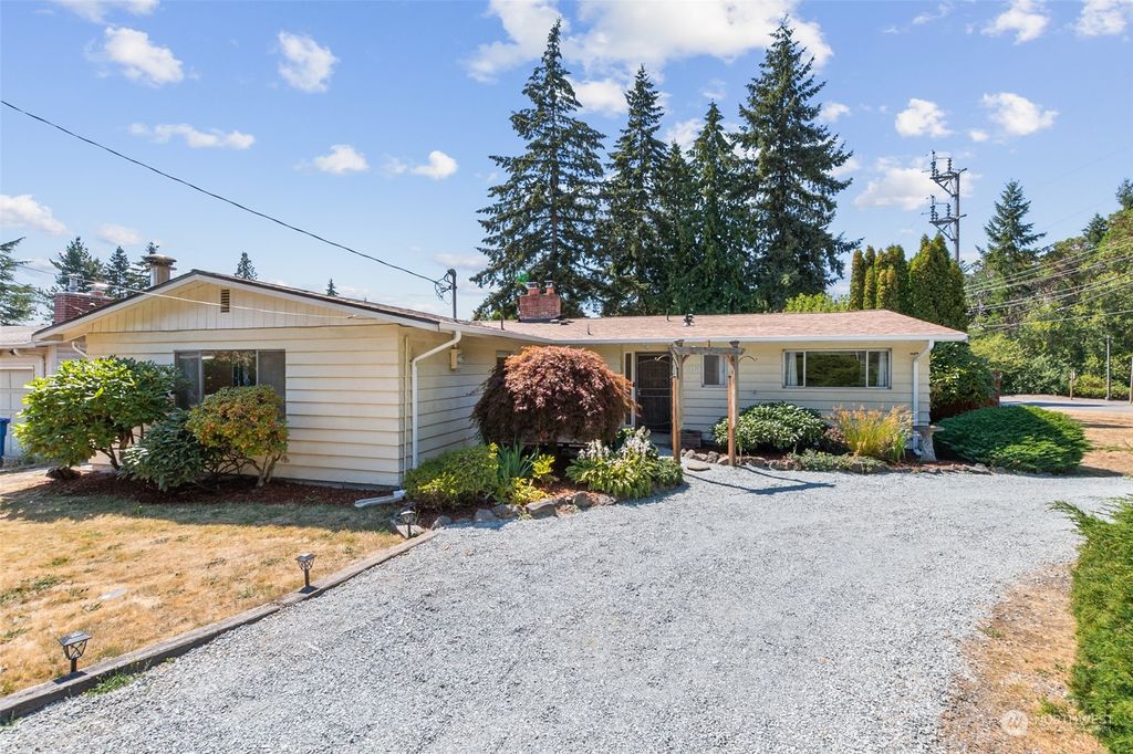 Photo of 19203 2nd Avenue S, Des Moines, WA 98148 (MLS # 2026733)