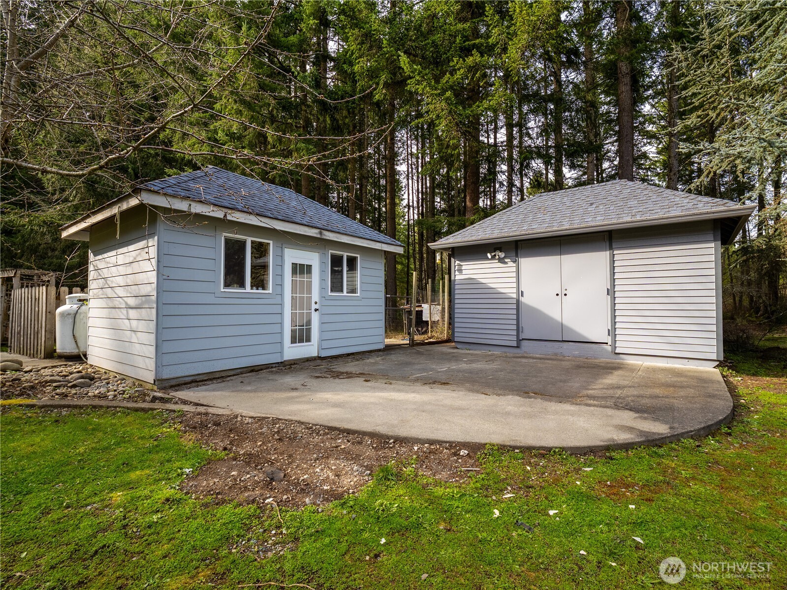 Roy, Washington, 98580, United States, 3 Bedrooms Bedrooms, ,4 BathroomsBathrooms,Residential,Active,2032072