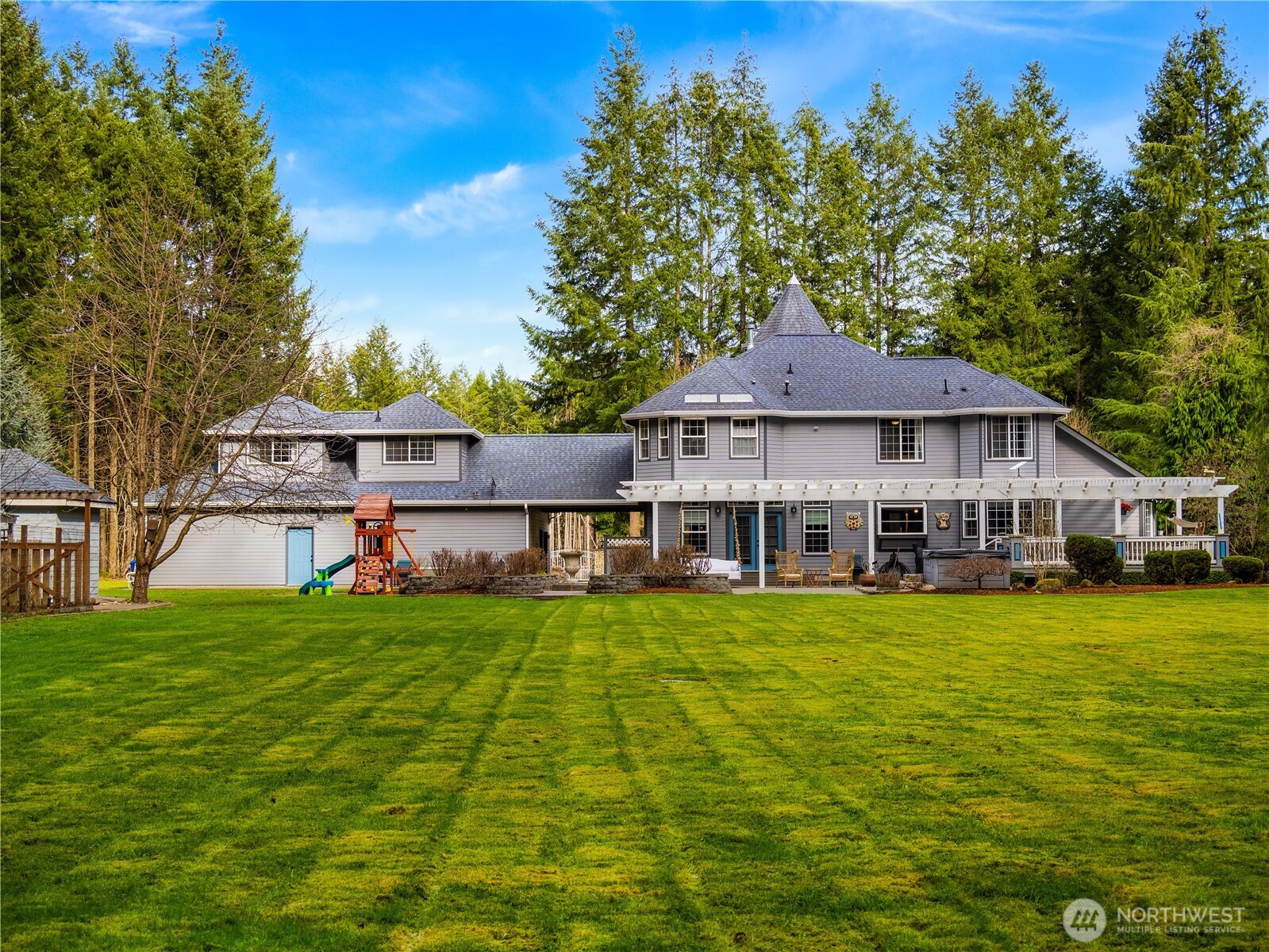 Roy, Washington, 98580, United States, 3 Bedrooms Bedrooms, ,4 BathroomsBathrooms,Residential,Active,2032072