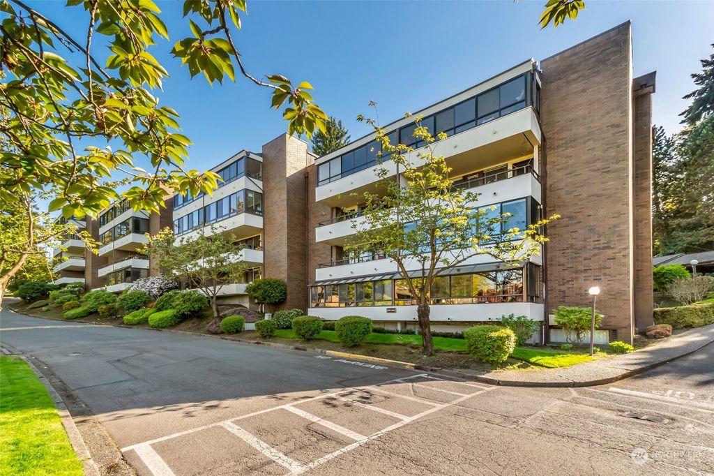 Photo of 10907 Glen Acres Drive S #B, Seattle, WA 98168 (MLS # 2235968)
