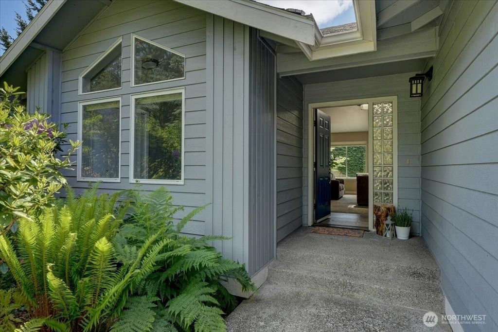 Photo of 21835 Se 236th Place, Maple Valley, WA 98038 (MLS # 2375373)