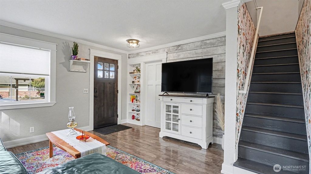 Photo of 314 Elizabeth St. St, Monroe, WA 98272 (MLS # 2484464)