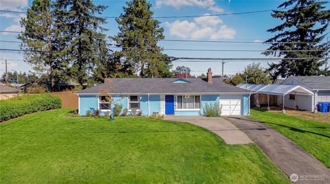 Photo of 8105 Fairway Drive SW, Lakewood, WA 98498 (MLS # 2584476)