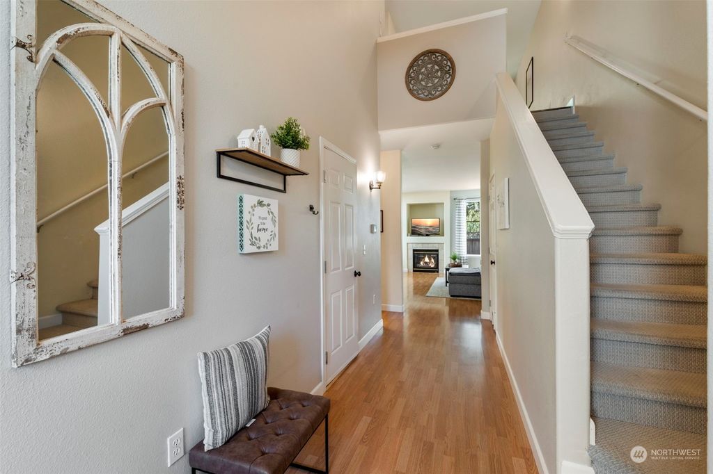 Photo of 960 Lynnwood Court SE #1024, Renton, WA 98058 (MLS # 2223264)