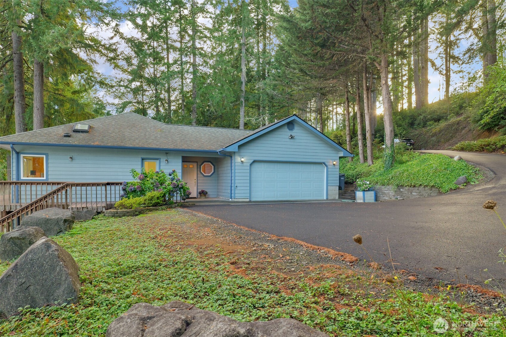 90 E Woodlane Drive