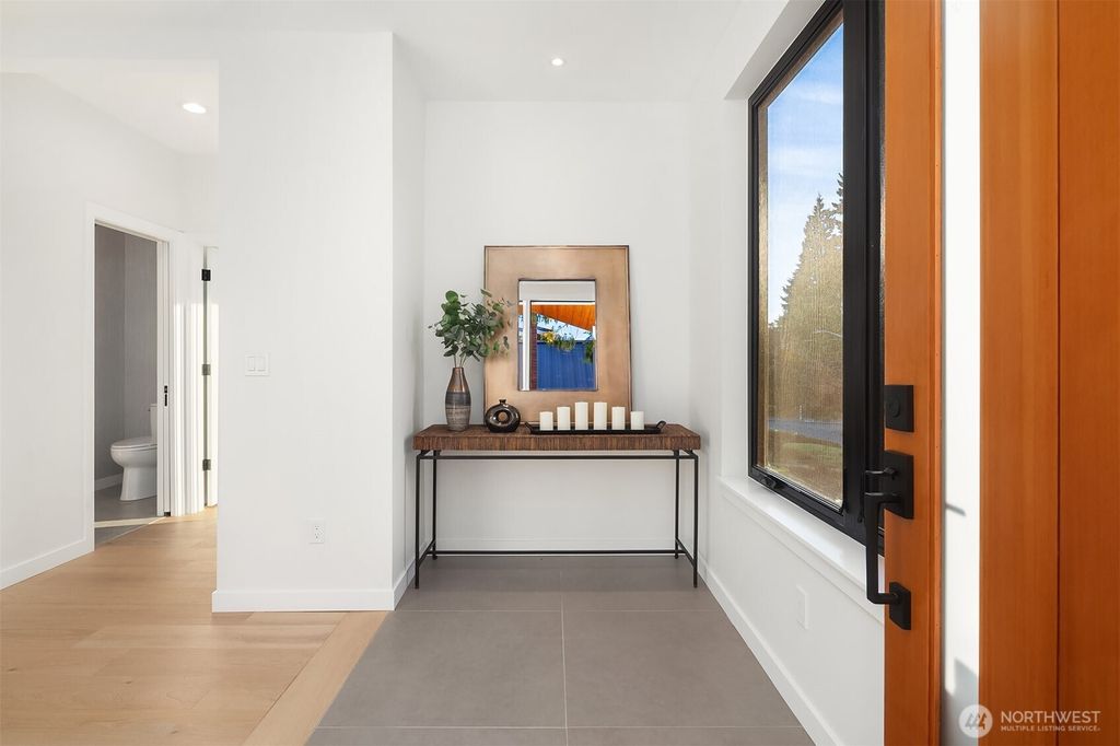 Photo of 6214 40th Avenue NE, Seattle, WA 98115 (MLS # 2469714)