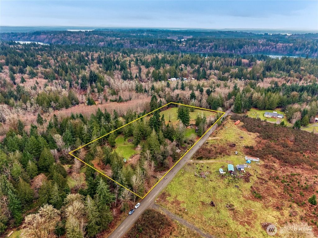 Photo of 171 E Old Farm Rd Rd, Shelton, WA 98584 (MLS # 2489152)