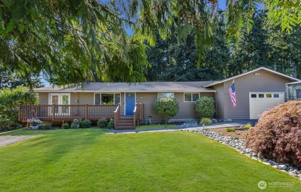 Photo of 23318 3rd Place W, Bothell, WA 98021 (MLS # 2435835)