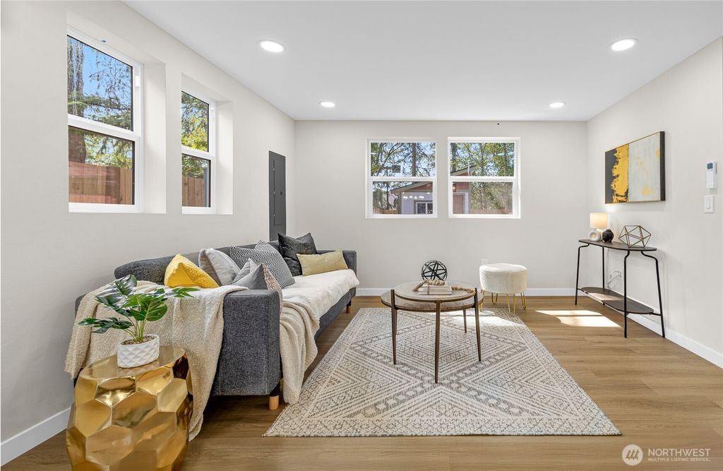 Photo of 1401 N 137th Street, Seattle, WA 98133 (MLS # 2446982)