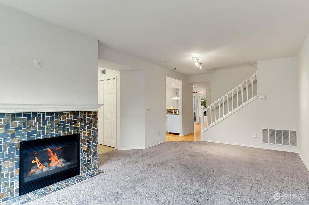 Photo of 11512 Maple Court, Mukilteo, WA 98275 (MLS # 2322144)