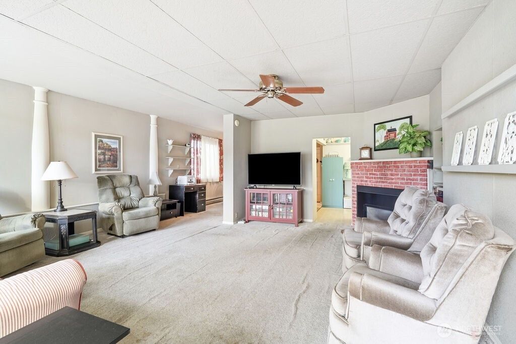 Photo of 515 W Anderson ST, Elma, WA 98541 (MLS # 2549004)