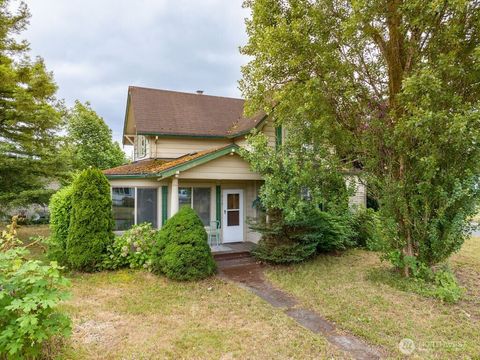 Photo of 515 W Anderson ST, Elma, WA 98541 (MLS # 2549004)