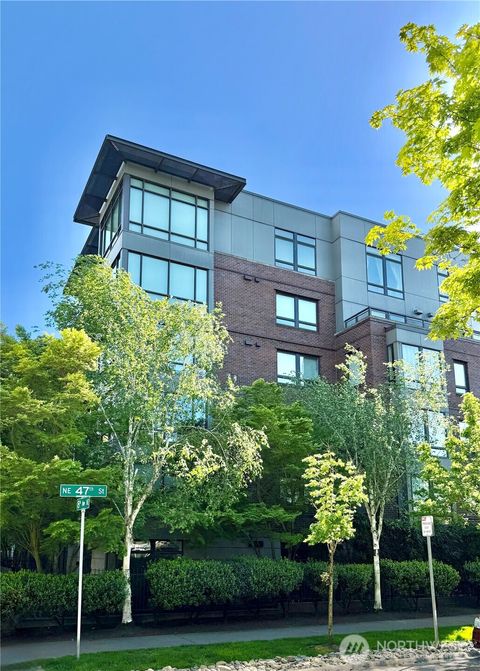 Photo of 4547 8th Avenue NE #204, Seattle, WA 98105 (MLS # 2520675)