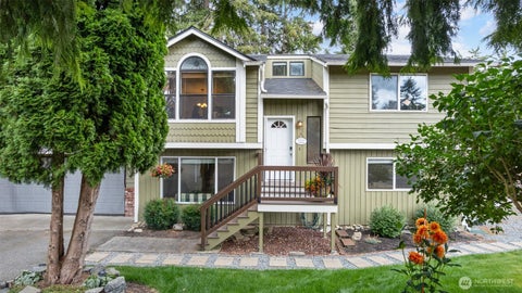 Photo of 12217 221st Avenue Ct E, Bonney Lake, WA 98391 (MLS # 2577020)