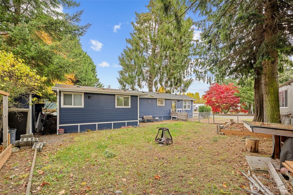 Photo of 1645 S 272nd Street #13, Federal Way, WA 98003 (MLS # 2452077)