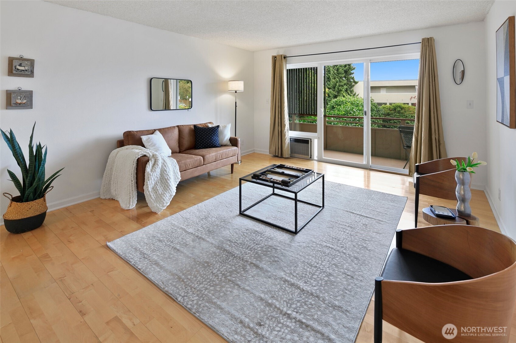 4444 44th Avenue SW 101