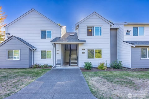 Photo of 4251 Wintergreen Circle #279, Bellingham, WA 98226 (MLS # 2583387)