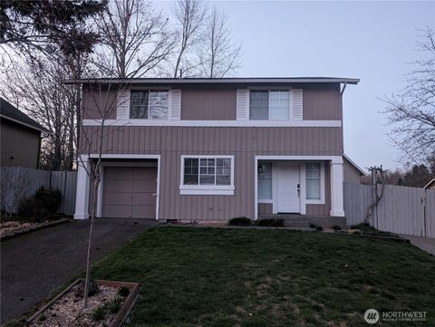Photo of 10958 SE 169th Place, Renton, WA 98055 (MLS # 2525987)