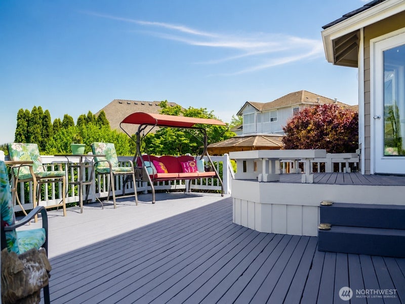 4029 Crystal Ridge Drive SE