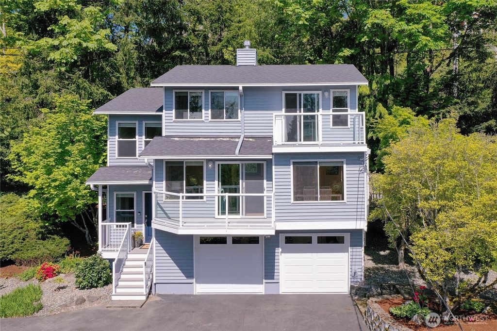 Photo of 1808 SW 175th Street, Burien, WA 98166 (MLS # 2369849)