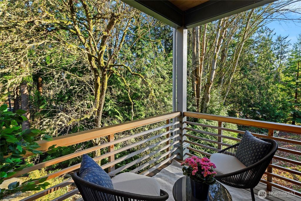 Photo of 509 Groos Lane NE, Bainbridge Island, WA 98110 (MLS # 2472841)