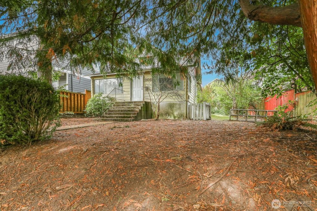 Photo of 1208 NW 77th Street, Seattle, WA 98117 (MLS # 2439283)
