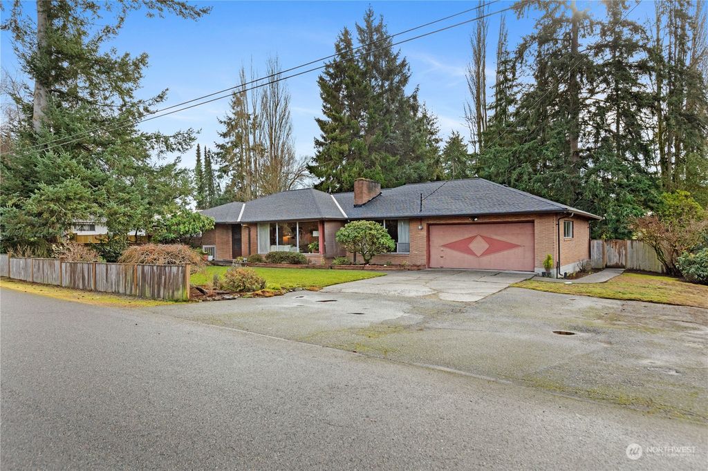 Photo of 8624 Holly Lane, Edmonds, WA 98026 (MLS # 2197138)