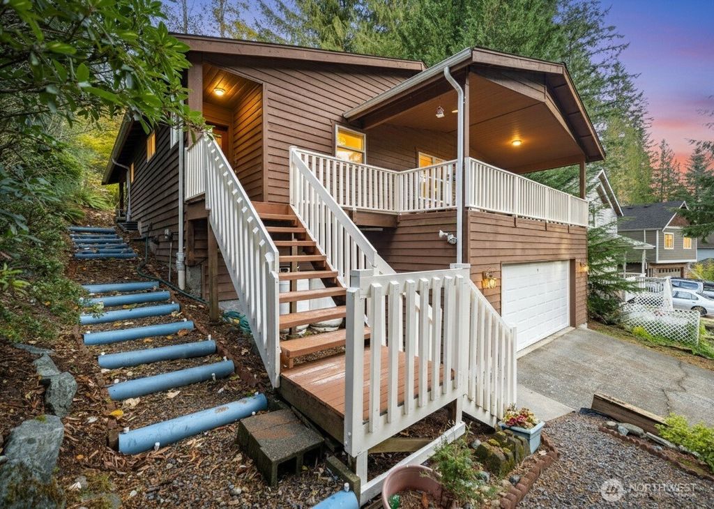 Photo of 30 Lost Lake Lane, Bellingham, WA 98229 (MLS # 2470037)