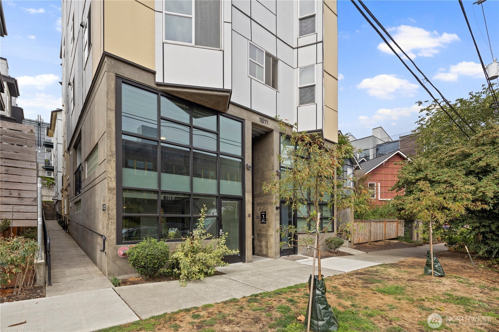 1811 20th Avenue