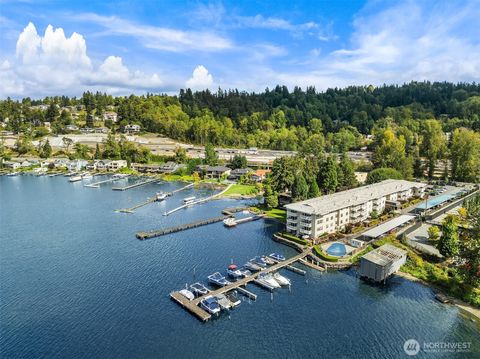 5021 Ripley Lane N #211 Renton WA 98056