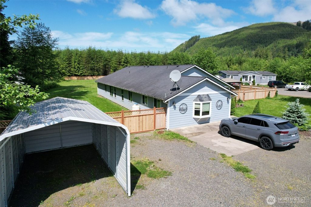 Photo of 381 Elk Valley Road, Forks, WA 98331 (MLS # 2458513)