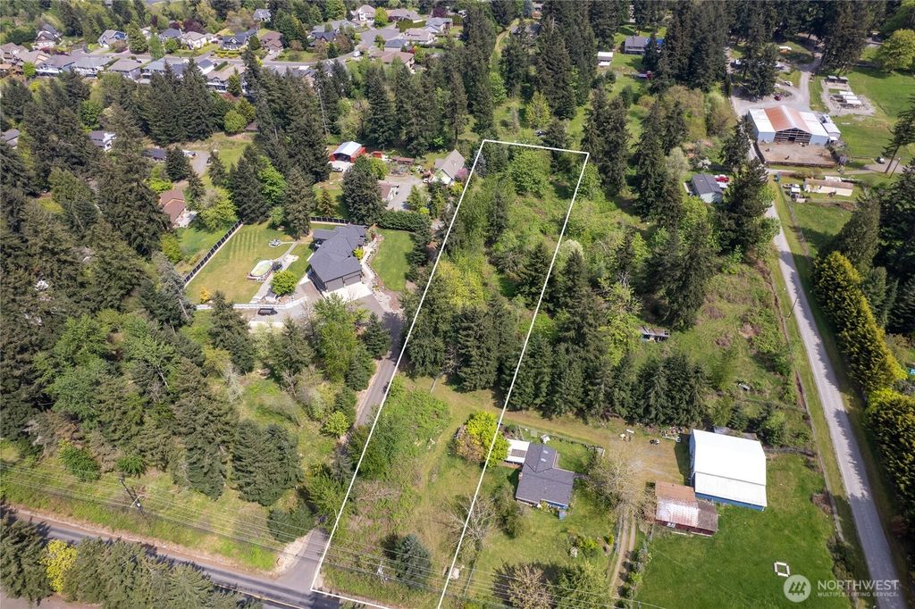 Photo of 0 XXX 166th Street E, Lake Tapps, WA 98391 (MLS # 2516308)