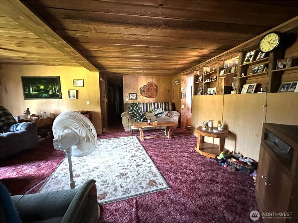 Photo of 176 Elk Corner Road, Forks, WA 98331 (MLS # 2516747)