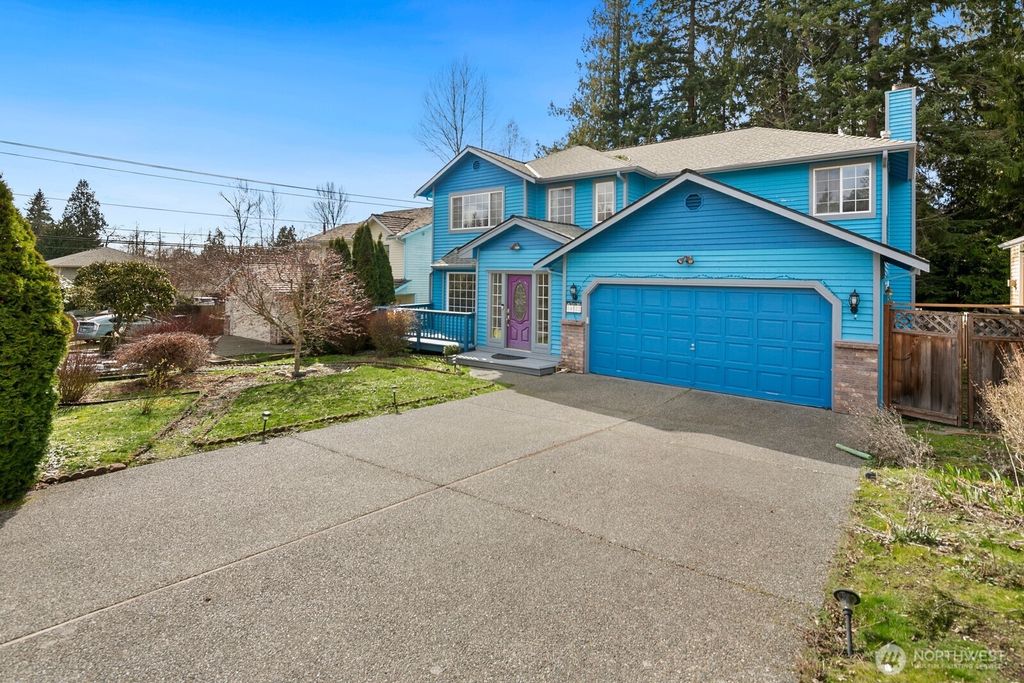 Photo of 14722 45th Place W, Lynnwood, WA 98087 (MLS # 2491324)