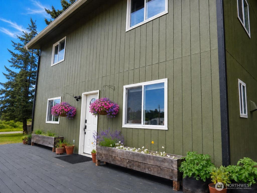 Photo of 41 Full Moon Trail, Port Angeles, WA 98363 (MLS # 2556709)