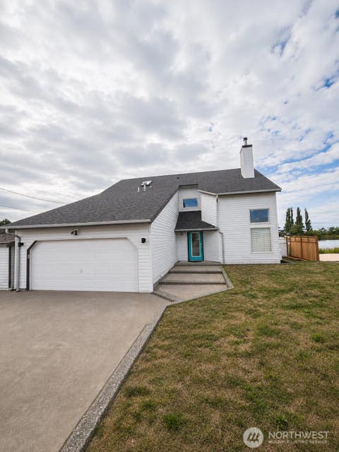 Photo of 4431 Saltspring Drive, Ferndale, WA 98248 (MLS # 2561748)