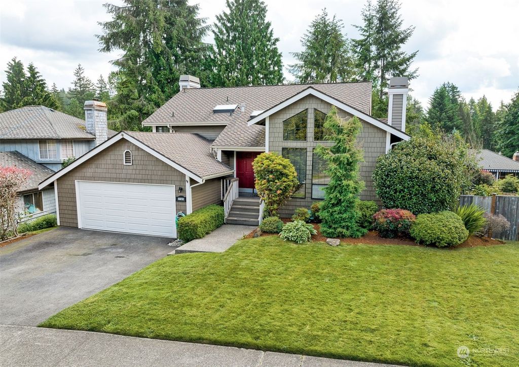 Photo of 17120 161st Avenue SE, Renton, WA 98058 (MLS # 2009061)