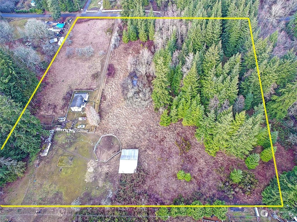 Photo of 8518 184th Street NW, Stanwood, WA 98292 (MLS # 2021667)