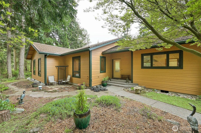 33 Westridge Court