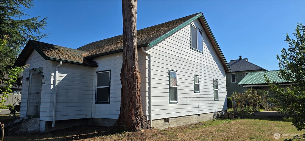 Photo of 371 Main Street, Buckley, WA 98321 (MLS # 2585247)