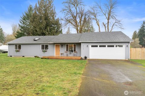 Photo of 6119 Winnwood Loop SE, Olympia, WA 98513 (MLS # 2491335)