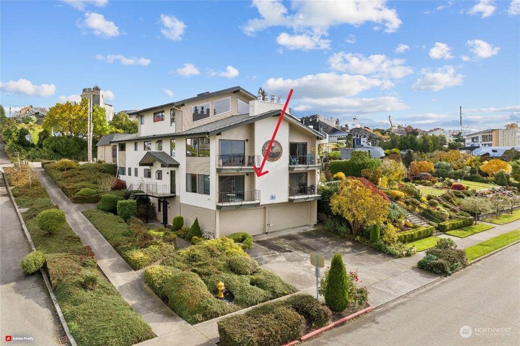 Photo of 2201 Grand Avenue #1, Everett, WA 98201 (MLS # 2175898)