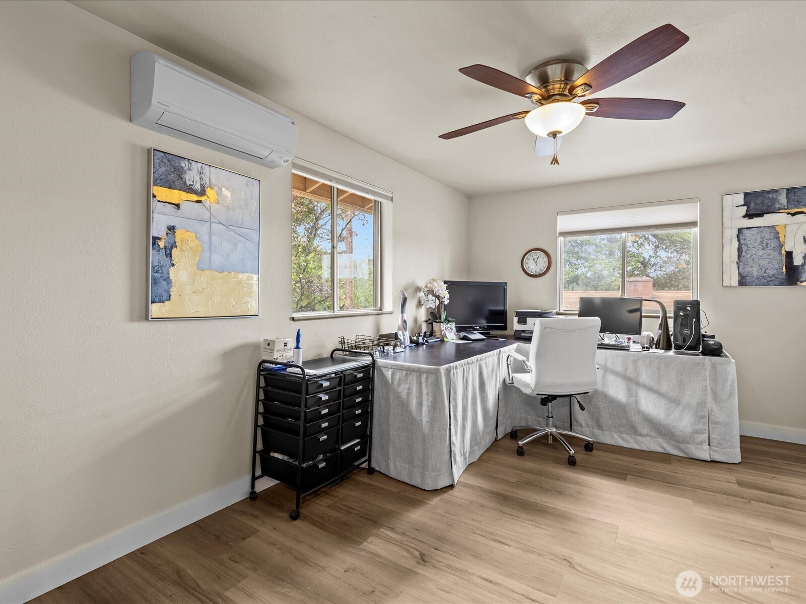 2540 E Phinney Bay Place