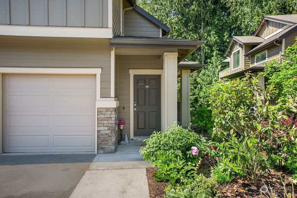 Photo of 1900 Weaver Road #R-205, Snohomish, WA 98290 (MLS # 2130080)