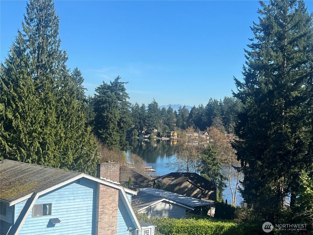 Photo of 3017 S 274th Street, Auburn, WA 98001 (MLS # 2441341)