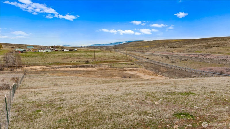 3 Trails End Drive