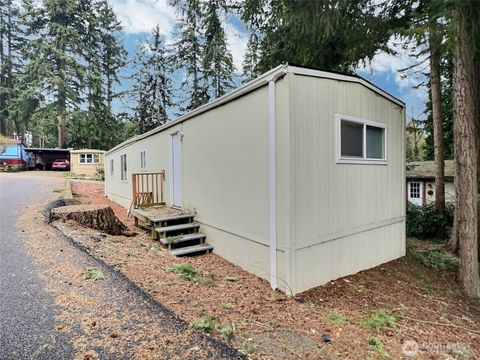 5911 79th Street Ct E 24 Puyallup WA 98371